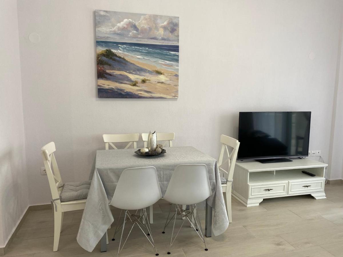 Lili Houses In Nikiti 350M From The Beach 외부 사진
