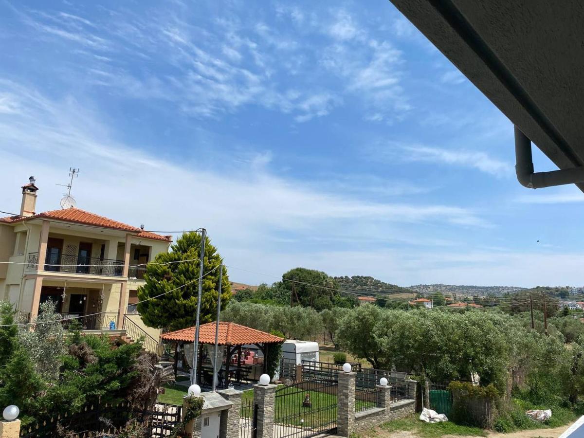 Lili Houses In Nikiti 350M From The Beach 외부 사진
