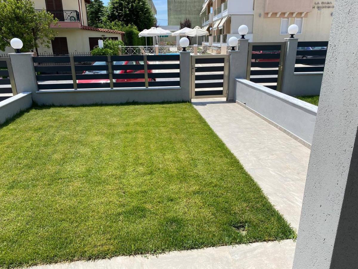Lili Houses In Nikiti 350M From The Beach 외부 사진