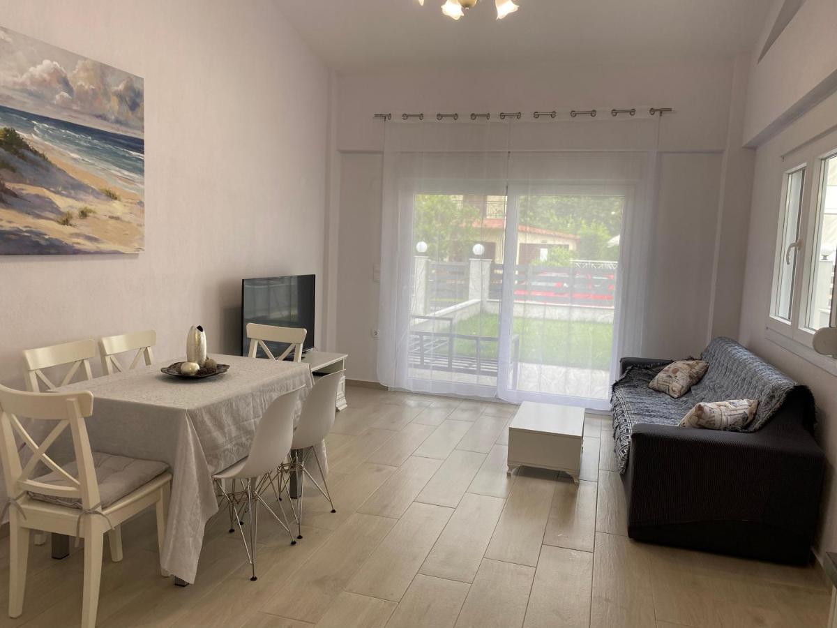 Lili Houses In Nikiti 350M From The Beach 외부 사진
